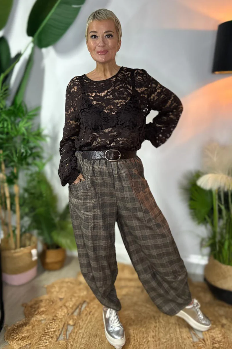 Check Brooke Patch Pocket Barrel Pants - Image 4