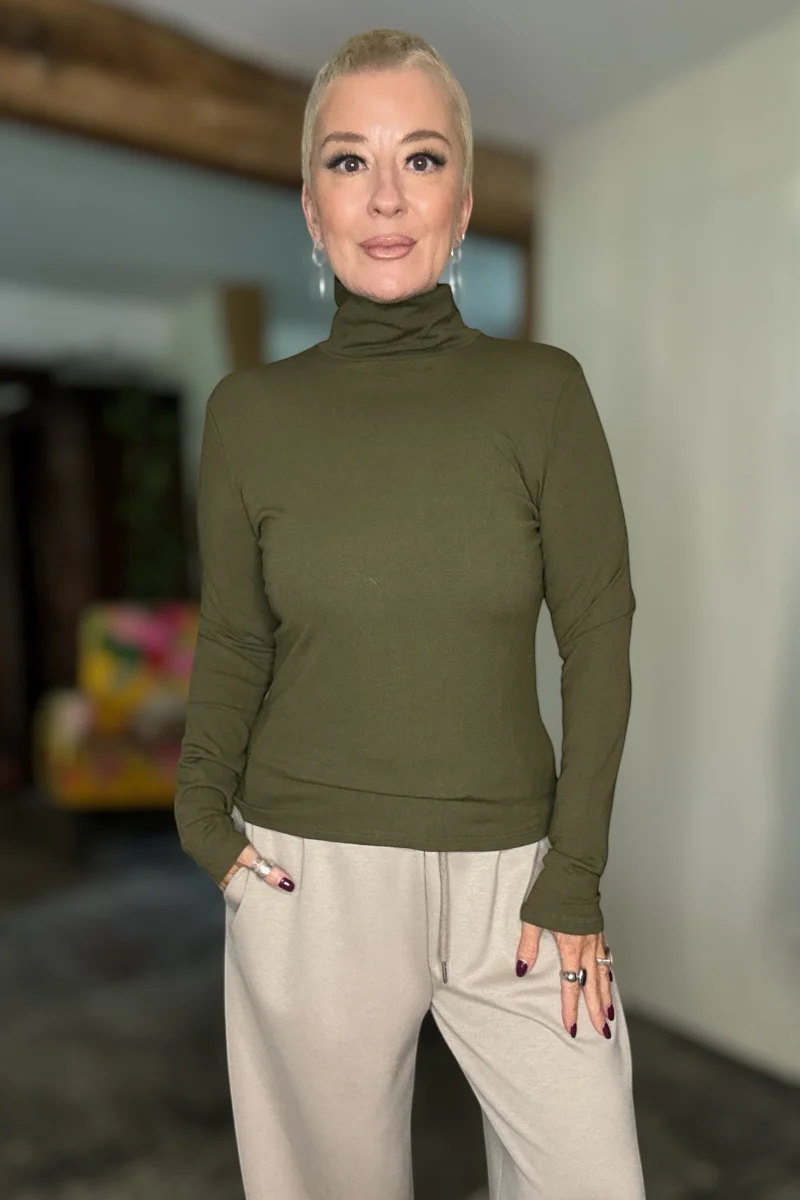 Classic Fitted Polo Neck - Image 4