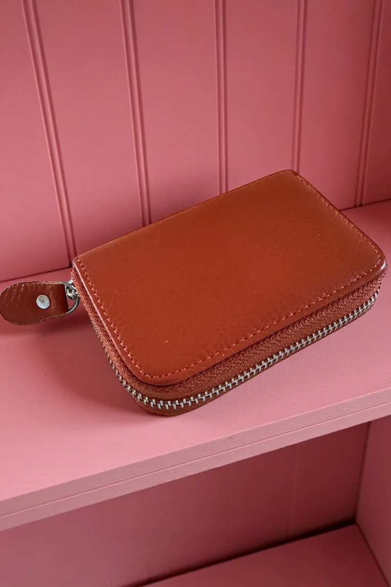 Leather Zipped Card Holder - Image 3