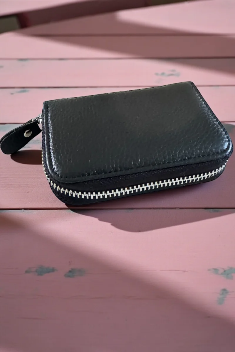Leather Zipped Card Holder - Image 6