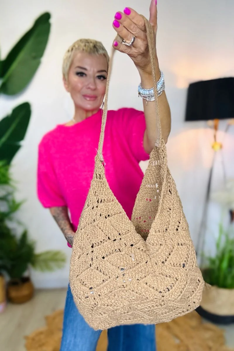 Lina Crochet Shoulder Bag - Image 3