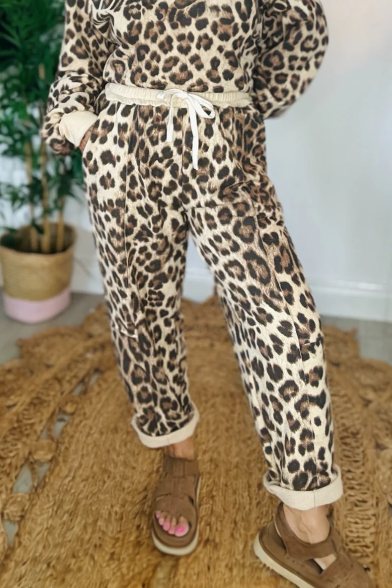 Oasis Leopard Relaxed Jogger - Image 3